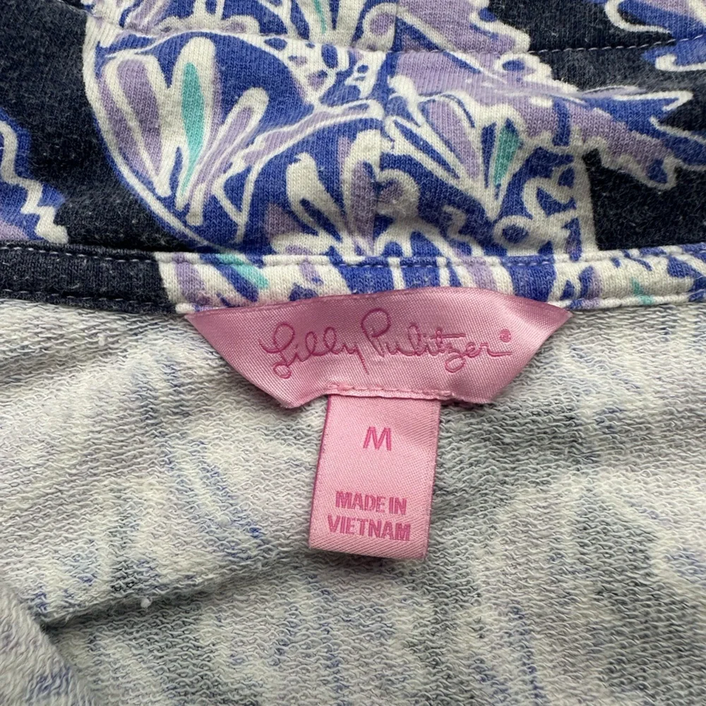 Lilly Pulitzer size M paisley pattern purple 1/4 zip pullover light sweatshirt. - Picture 3 of 8